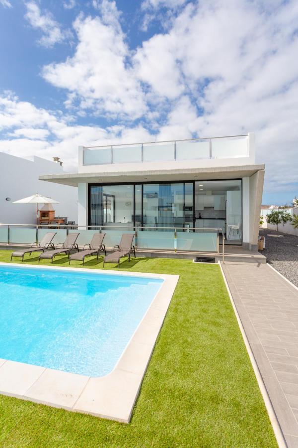 Villas Mariposas Dreams Corralejo Exterior photo